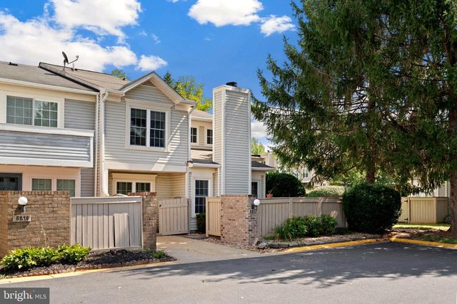 8812 RUSTBURG CIR, Montgomery Village, MD 20886