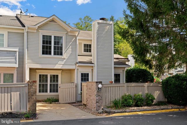 8812 RUSTBURG CIR, Montgomery Village, MD 20886