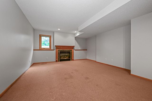 5011 193rd Street W, Farmington, MN 55024