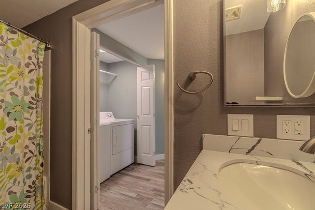 2101 Quartz Cliff Street 106, Las Vegas, NV 89117