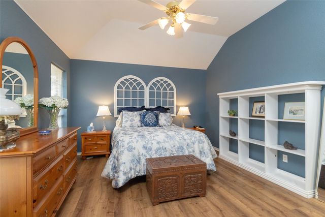 305 Chantilly Court, Hurst, TX 76054