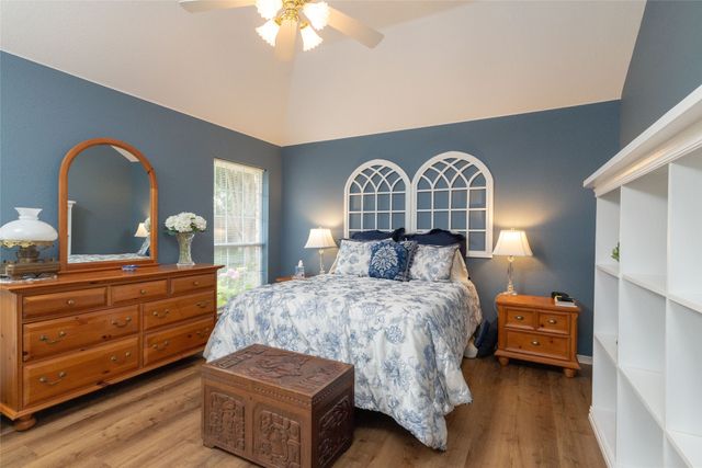305 Chantilly Court, Hurst, TX 76054