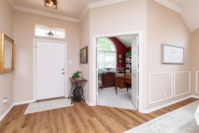 305 Chantilly Court, Hurst, TX 76054