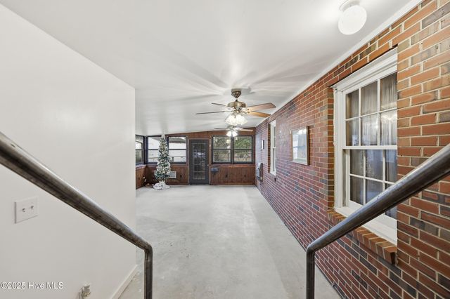 103 Cartwright Road, Elizabeth City, NC 27909