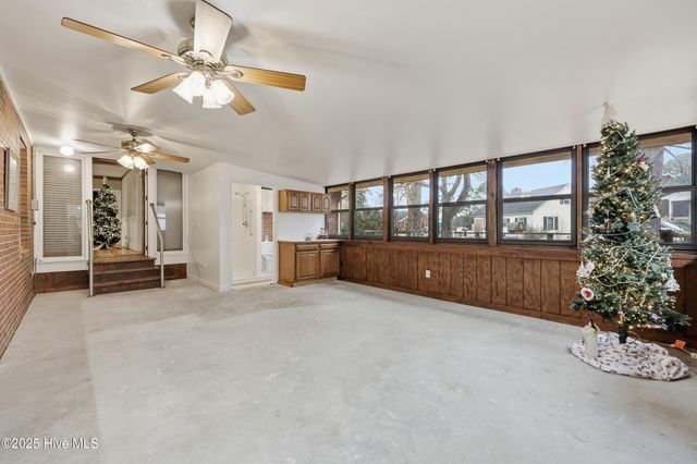 103 Cartwright Road, Elizabeth City, NC 27909