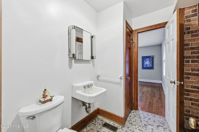 103 Cartwright Road, Elizabeth City, NC 27909