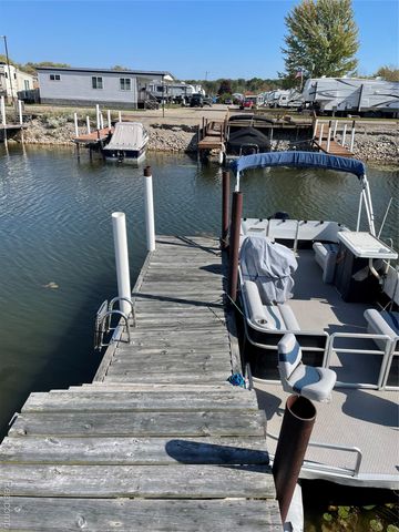 831 Main St, Au Gres, MI 48703