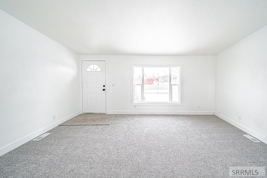 Image 4 of property listing at 1448 N Stevens Drive, Idaho Falls, ID 83401