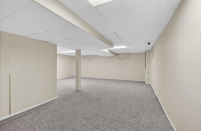 2205 Winding Hill Road, Davenport, IA 52807