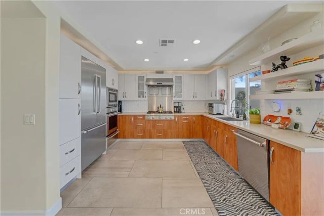 308 5th Street, Huntington Beach, CA 92648