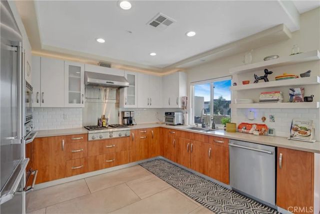 308 5th Street, Huntington Beach, CA 92648
