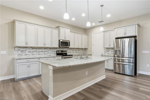 10240 Avonleigh DR, Bonita Springs, FL 34135
