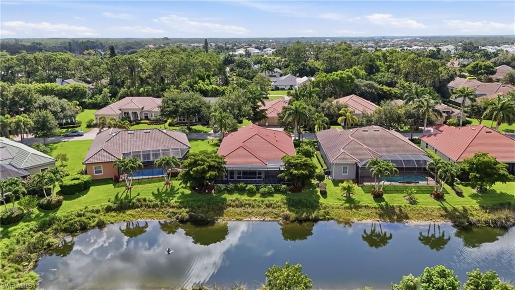 10240 Avonleigh DR, BONITA SPRINGS, FL 34135 — photo 2