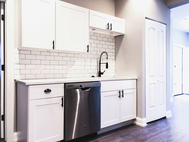 1724 N Talman Avenue 1F, Chicago, IL 60647