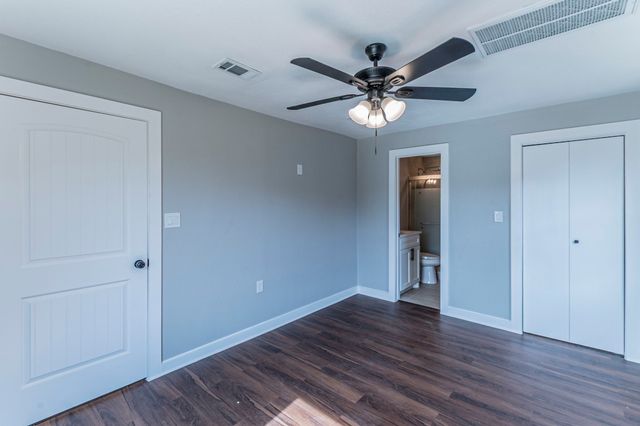 203 Ferrell Drive, Seagoville, TX 75159