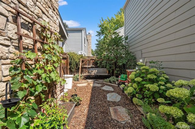 11825 E Cornell Circle, Aurora, CO 80014
