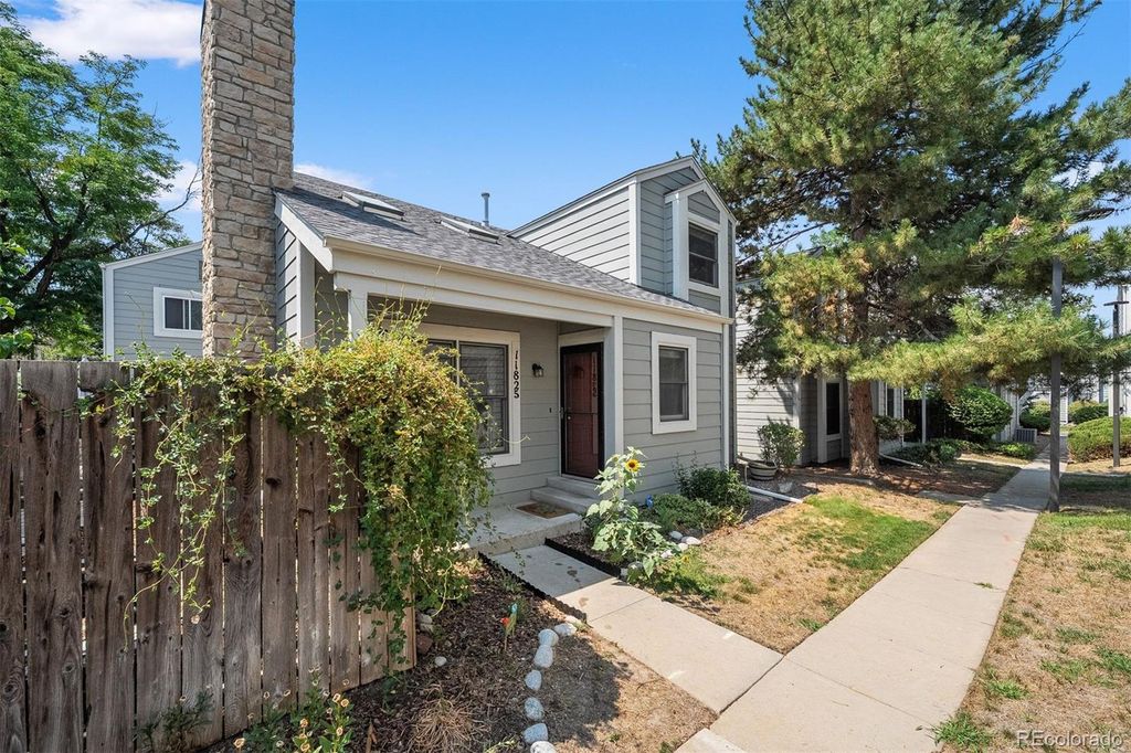 11825 E Cornell Circle, Aurora, CO 80014