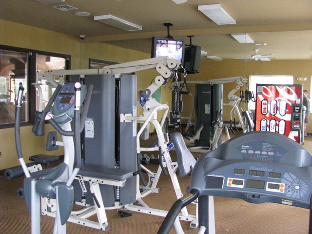 301 SW Palm Dr Apt 205, Port St Lucie, FL 34986