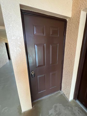 301 SW Palm Dr Apt 205, Port St Lucie, FL 34986