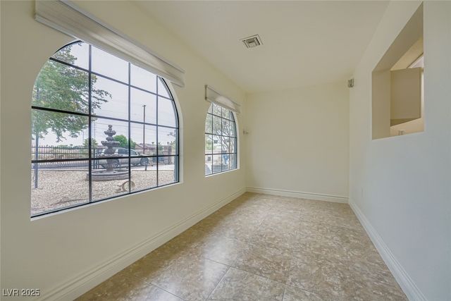 10410 La Cienega Street, Las Vegas, NV 89183