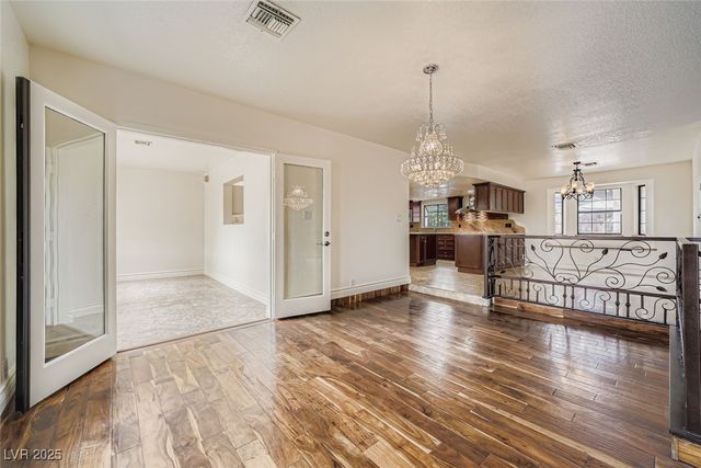 10410 La Cienega Street, Las Vegas, NV 89183