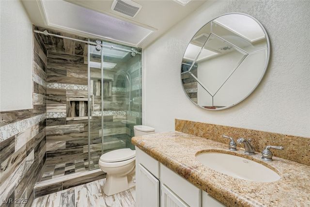 10410 La Cienega Street, Las Vegas, NV 89183