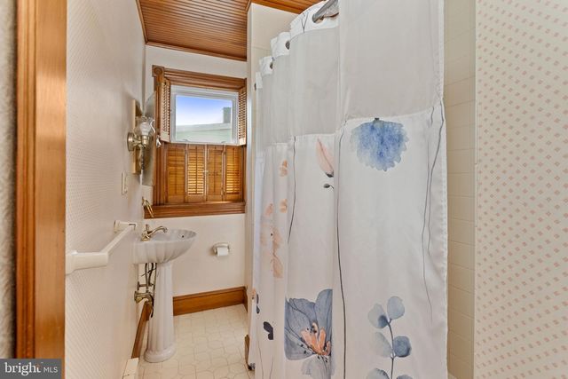 936 OHIO AVE, Trenton, NJ 08638