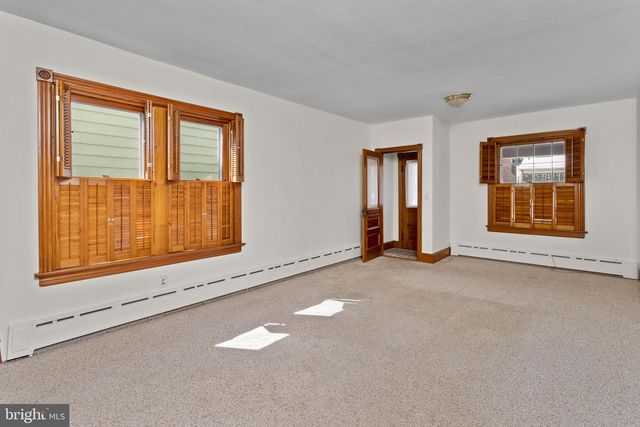 936 OHIO AVE, Trenton, NJ 08638