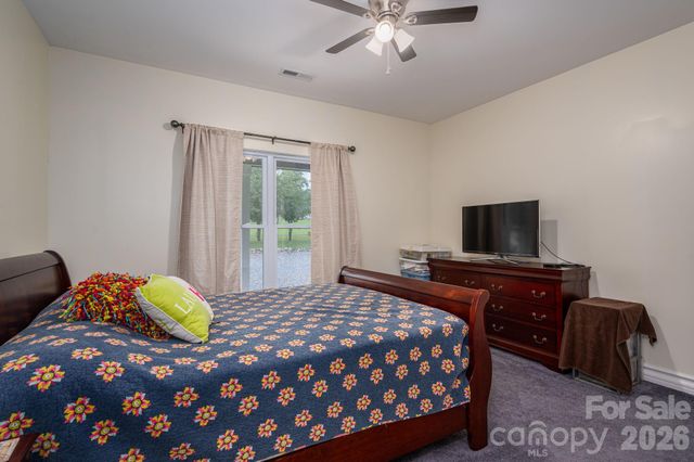 3103 Richview Drive, Crouse, NC 28033