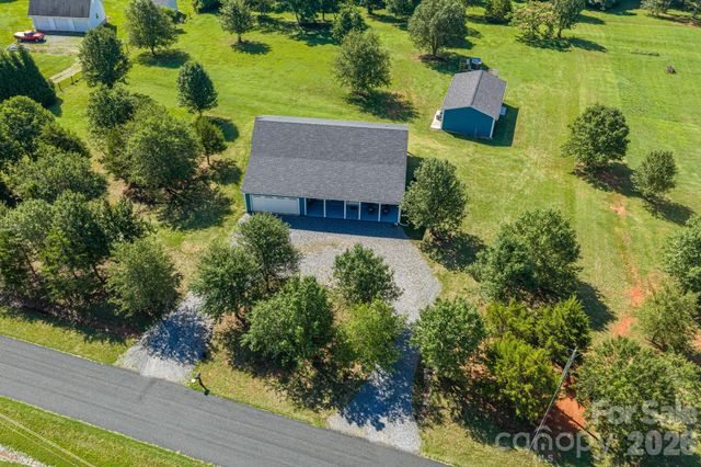 3103 Richview Drive, Crouse, NC 28033