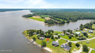 1016 Paradise Drive, Havelock, NC 28532