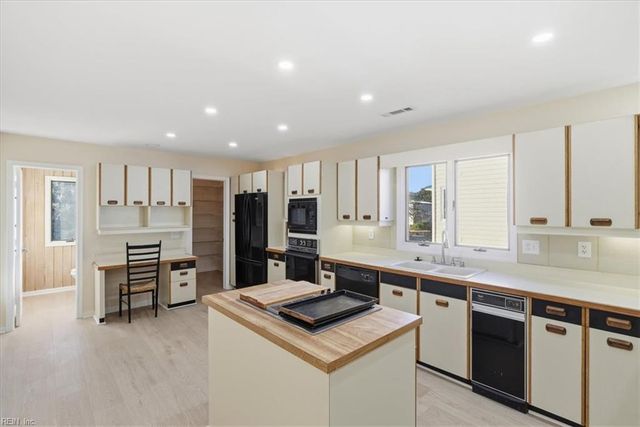 4936 Lauderdale AVE, Virginia Beach, VA 23455