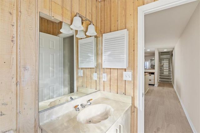 4936 Lauderdale AVE, Virginia Beach, VA 23455