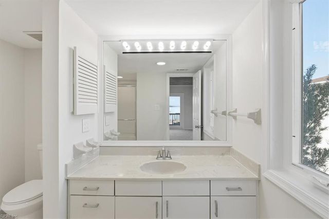 4936 Lauderdale AVE, Virginia Beach, VA 23455