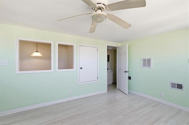 4936 Lauderdale AVE, Virginia Beach, VA 23455