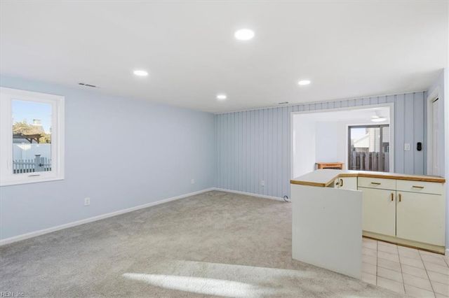 4936 Lauderdale AVE, Virginia Beach, VA 23455