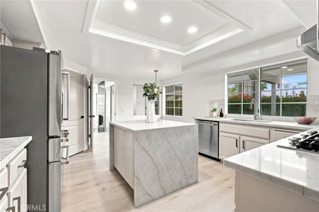 6515 Napa, Rancho Cucamonga, CA 91701