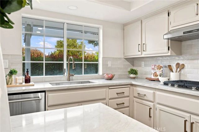 6515 Napa, Rancho Cucamonga, CA 91701