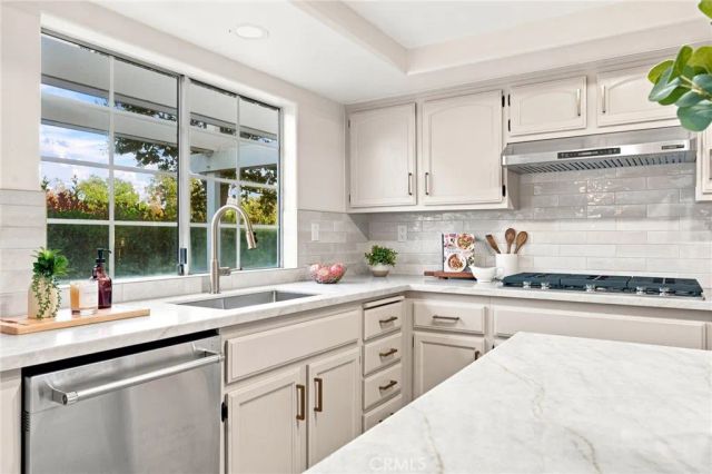 6515 Napa, Rancho Cucamonga, CA 91701