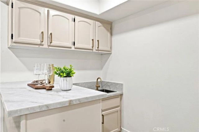 6515 Napa, Rancho Cucamonga, CA 91701
