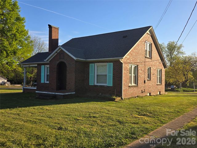 4207 Section House Road, Hickory, NC 28601