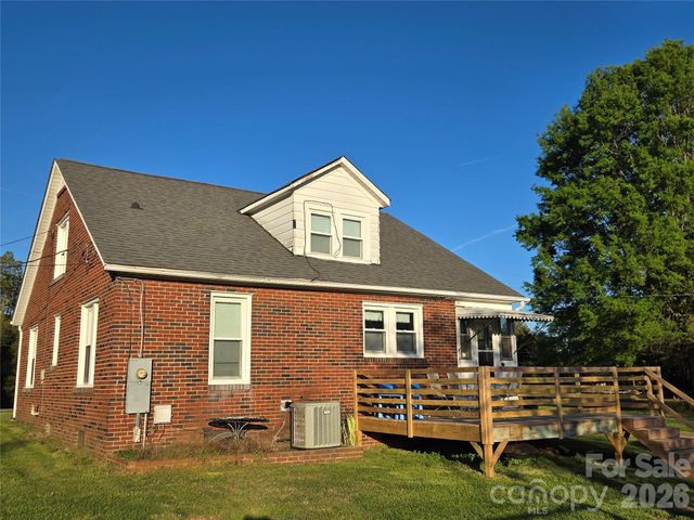 4207 Section House Road, Hickory, NC 28601