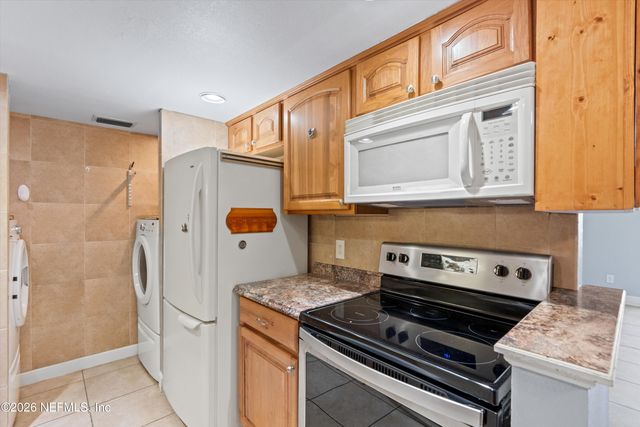 3737 LORETTO Road 803, Jacksonville, FL 32223