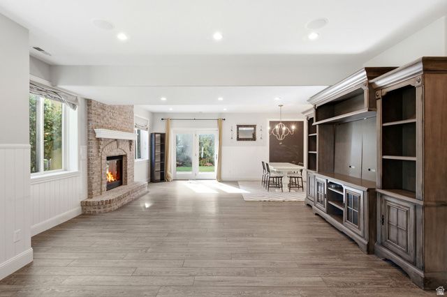 1017 N OAKRIDGE DR, Farmington, UT 84025