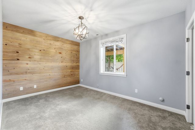 1017 N OAKRIDGE DR, Farmington, UT 84025