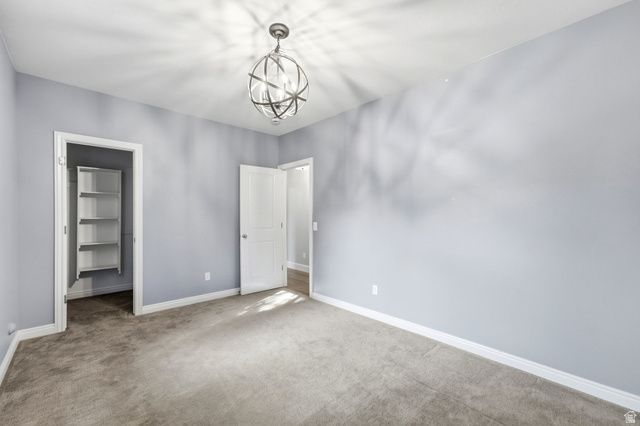 1017 N OAKRIDGE DR, Farmington, UT 84025