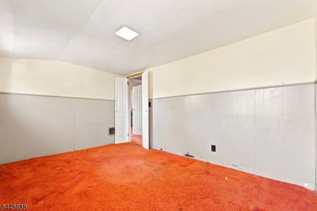 120 S 15Th Ave, Manville Boro, NJ 08835