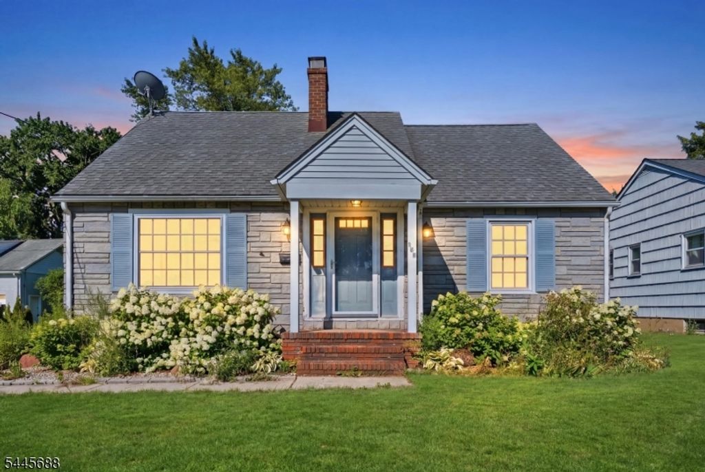 120 S 15Th Ave, Manville Boro, NJ 08835