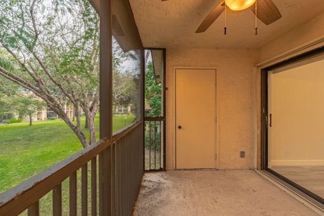 2217 SW 15 Street 240, Deerfield Beach, FL 33442