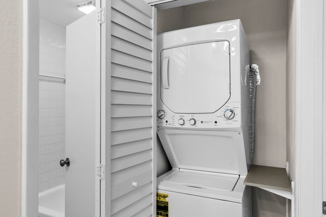 2217 SW 15 Street 240, Deerfield Beach, FL 33442